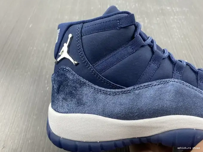Cheap Velvet Jordan Midnight Air Navy WMNS 11 AR0715-441 0519